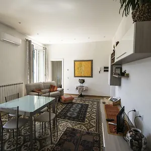 Annalisa's Flat Casa vacanze La Spezia