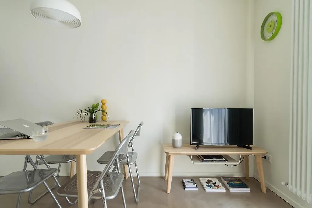 Palermo Flexyrent Apartment Milán
