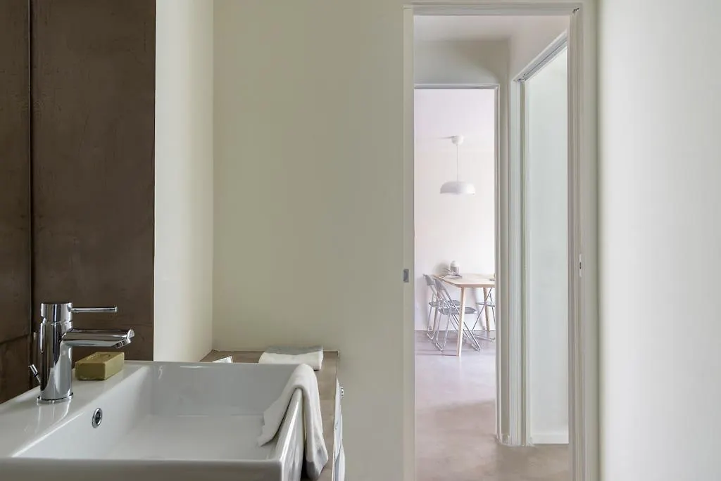 Palermo Flexyrent Apartment Milán 0*,