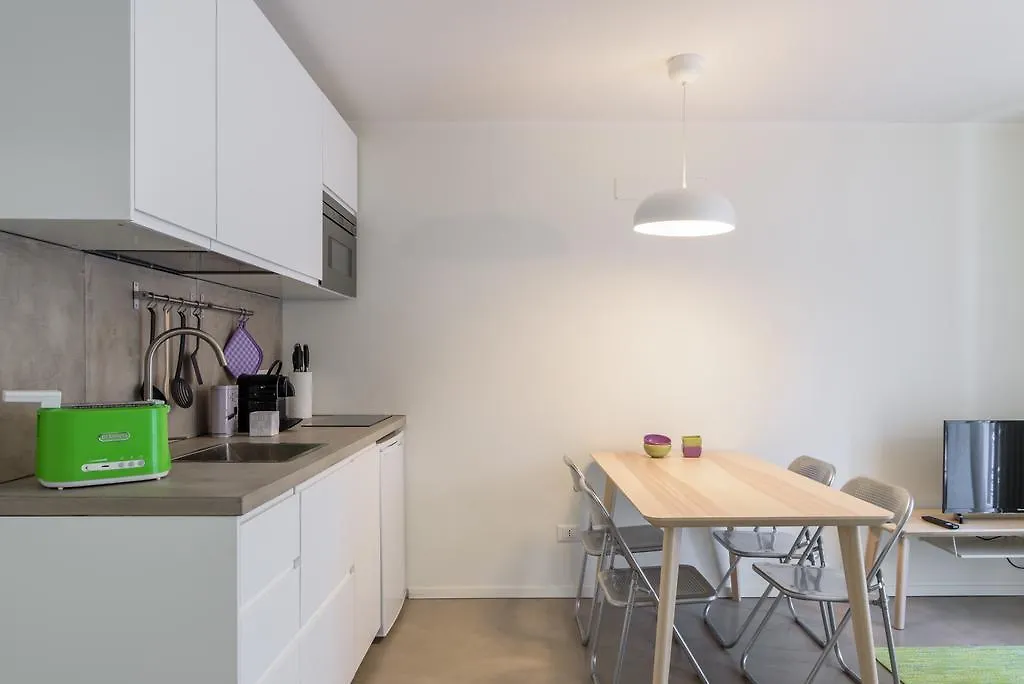 Palermo Flexyrent Apartment Milan 0*,  Italy